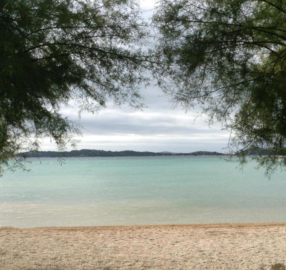 Haeuschen Am Meer Vodice Esterno foto